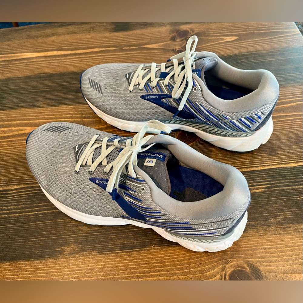 Brooks Adrenaline EXTRA WIDE 4E Men’s Running Shoe